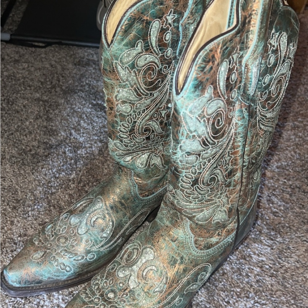 Intricate Turquoise Western Boots